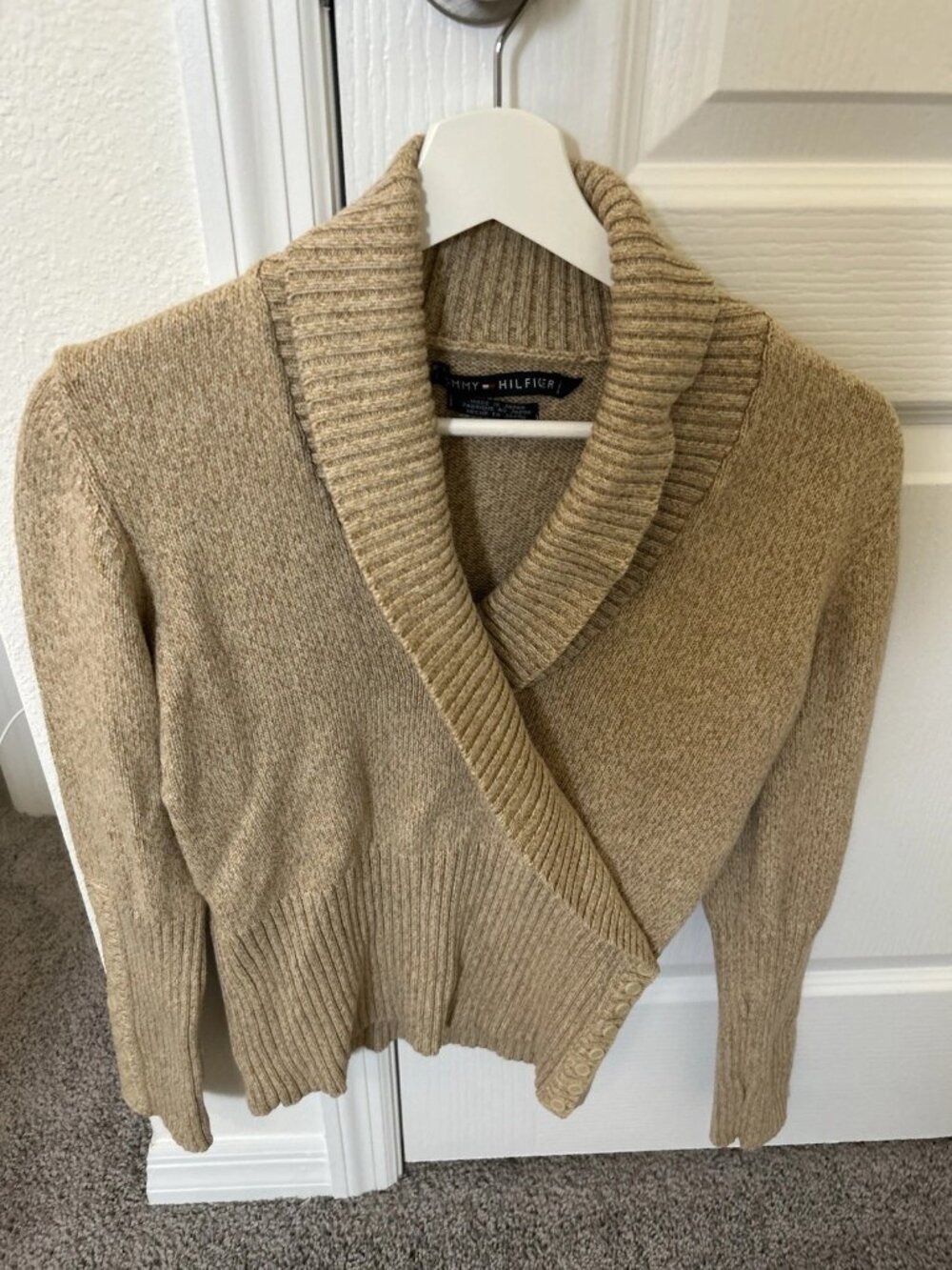 Tommy Hilfiger Chunky Shawl Collar Wrap Surplice Neck Knit Beige Sweater Women M